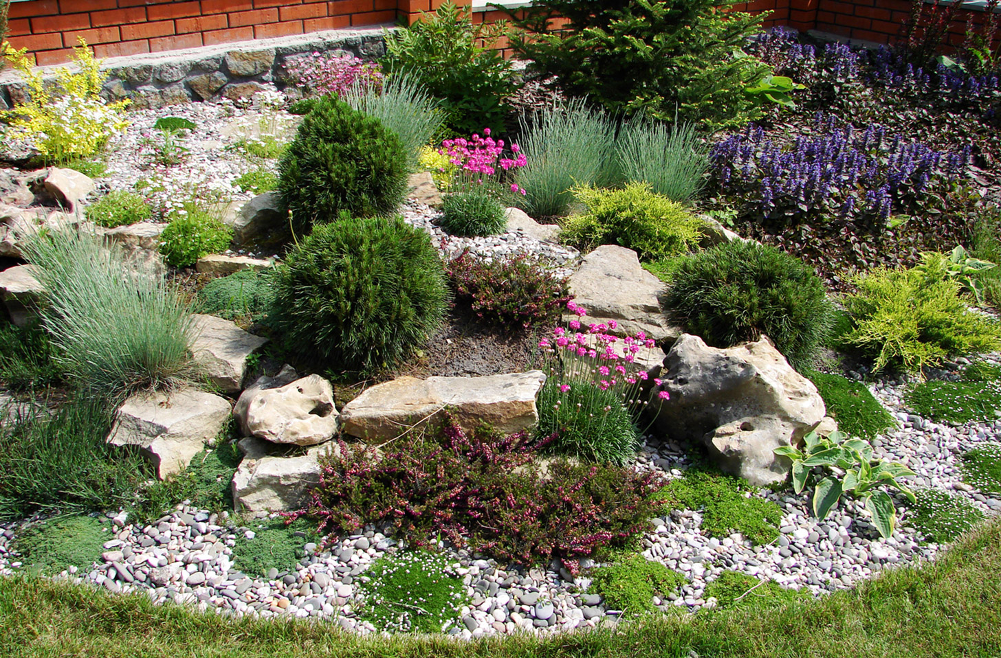 Curb Appeal Toronto Landscaping Company Pink flamingo